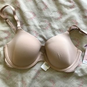 t-shirt Bra, Calvin Klein, US Size 30D EUR Size 65D, underwire